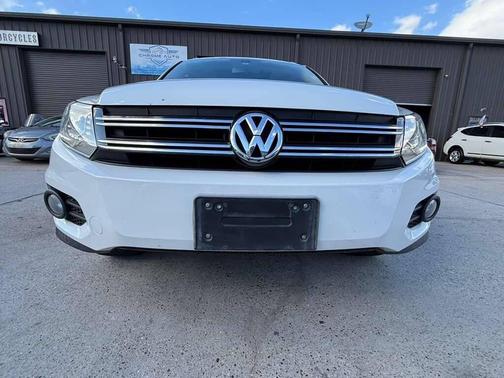 2012 Volkswagen Tiguan SEL