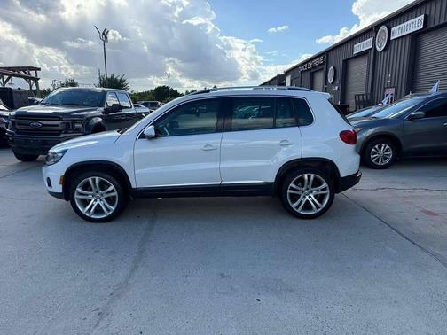 2012 Volkswagen Tiguan SEL