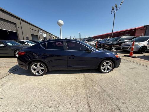 2015 Acura ILX 2.0L w/Premium Package