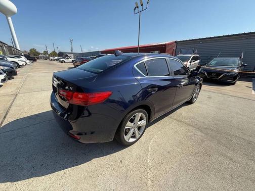 2015 Acura ILX 2.0L w/Premium Package