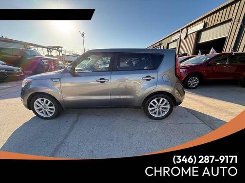 2017 Kia Soul +