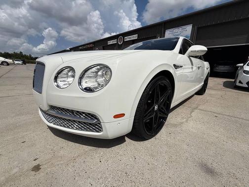 2015 Bentley Flying Spur Base