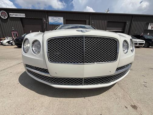 2015 Bentley Flying Spur Base