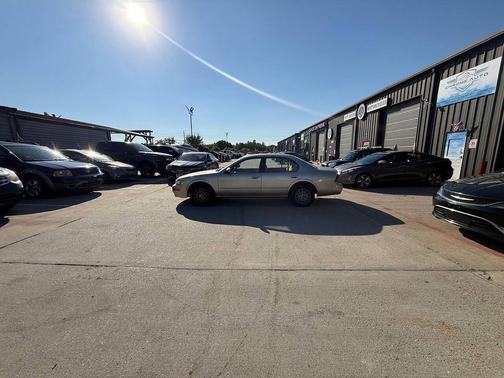 1999 Nissan Maxima GXE