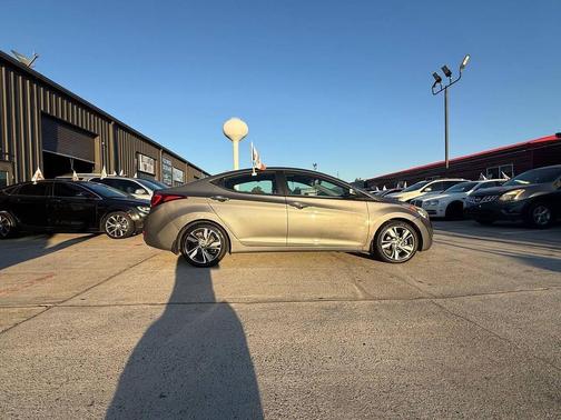 2014 Hyundai ELANTRA Limited