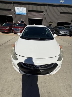 2014 Hyundai Elantra GT Base