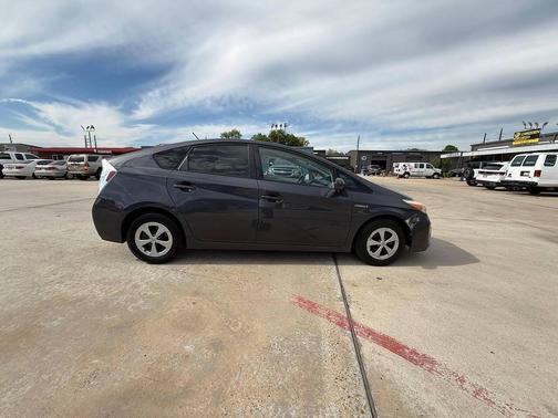 Classic Silver Metallic 2013 Toyota Prius Two