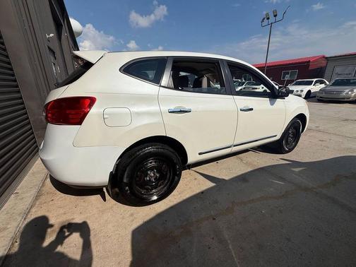 2013 Nissan Rogue S