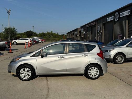 2017 Nissan Versa Note SV