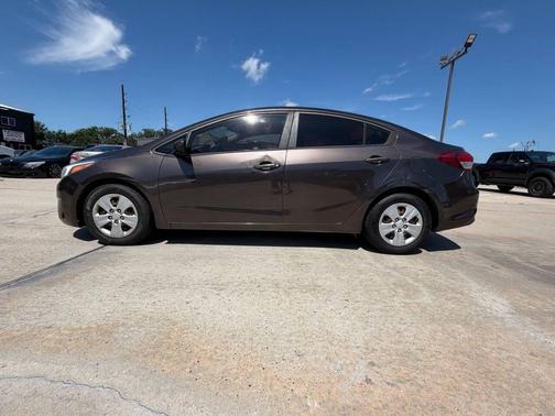Titanium Bronze 2017 Kia Forte LX
