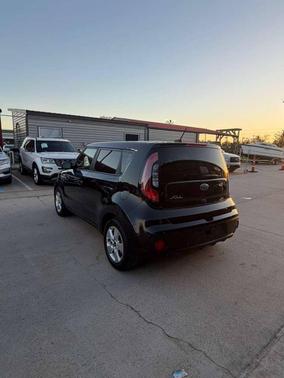 2017 Kia Soul Base
