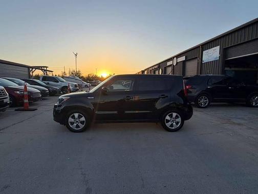 2017 Kia Soul Base