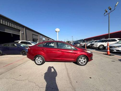 2015 Ford Fiesta SE