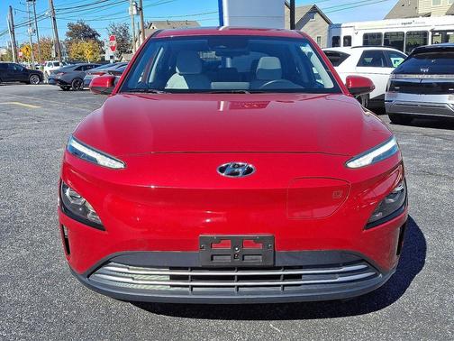 2022 Hyundai KONA EV SEL