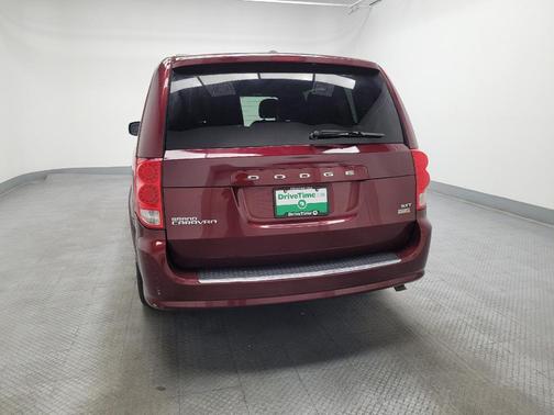 Octane Red Pearlcoat 2017 Dodge Grand Caravan SXT