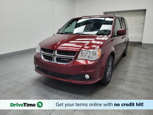 Octane Red Pearlcoat 2017 Dodge Grand Caravan SXT