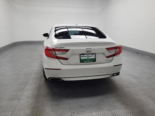 Platinum White Pearl 2018 Honda Accord Sport