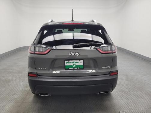 Gray 2020 Jeep Cherokee Latitude Plus