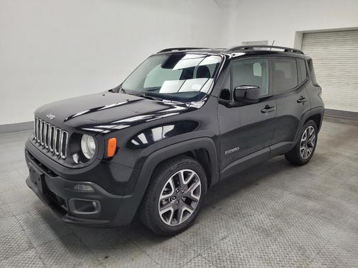 Black 2016 Jeep Renegade Latitude