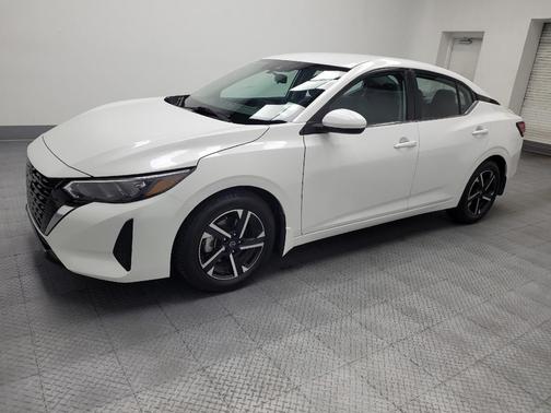 White 2024 Nissan Sentra SV