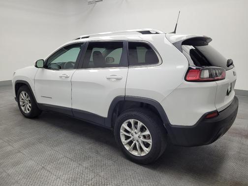 Bright White Clearcoat 2019 Jeep Cherokee Latitude