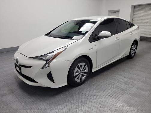 2018 Toyota Prius Three