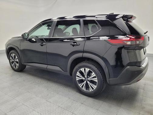 Super Black 2022 Nissan Rogue SV