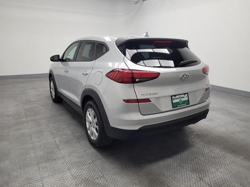 Molten Silver 2019 Hyundai TUCSON SE