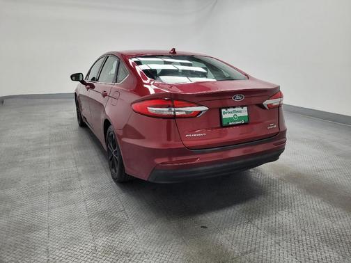 Red 2019 Ford Fusion Hybrid SE