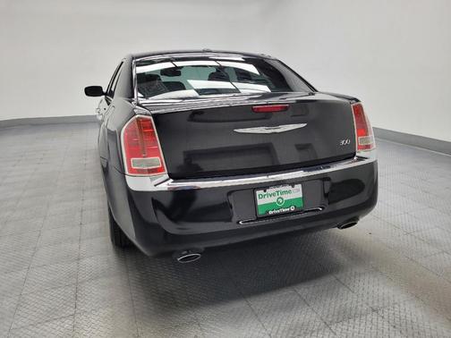 Gloss Black 2014 Chrysler 300 S