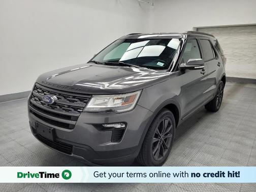 Magnetic Metallic 2018 Ford Explorer XLT