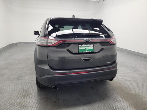 Magnetic Metallic 2018 Ford Edge SE