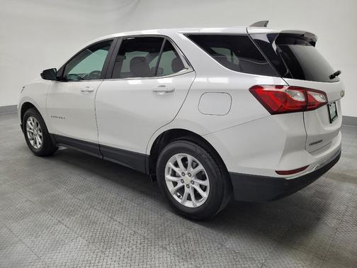 Iridescent Pearl Tricoat 2021 Chevrolet Equinox 1LT