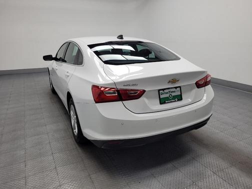 Summit White 2025 Chevrolet Malibu 1LS
