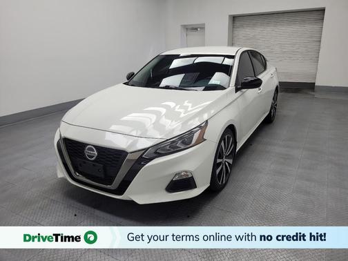 2022 Nissan Altima SR FWD