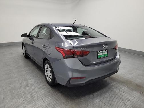 2019 Hyundai Accent SE