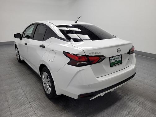 Fresh Powder 2025 Nissan Versa 1.6 S