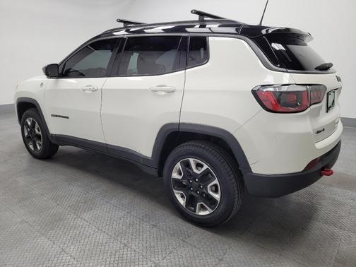White Clearcoat 2017 Jeep New Compass Trailhawk