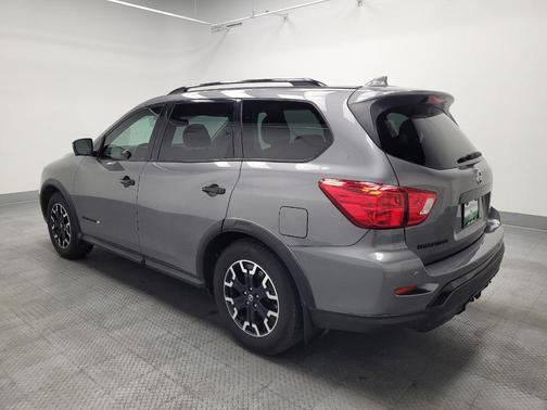 Gun Metallic 2020 Nissan Pathfinder SL 2WD