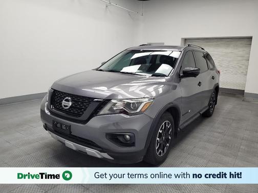Gun Metallic 2020 Nissan Pathfinder SL 2WD