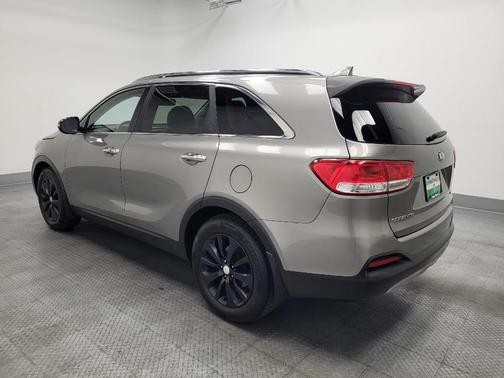 Titanium Silver 2018 Kia Sorento EX
