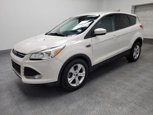 White 2014 Ford Escape SE