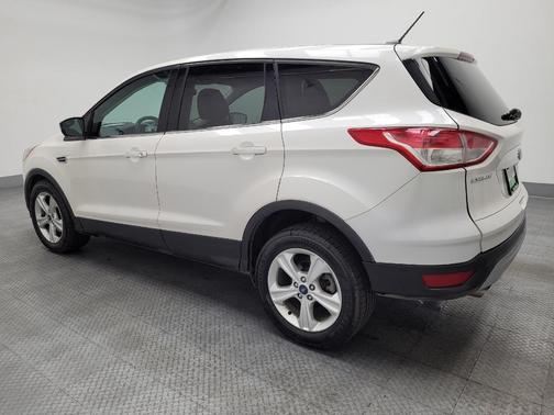 White 2014 Ford Escape SE