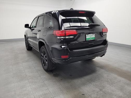 2018 Jeep Grand Cherokee Altitude