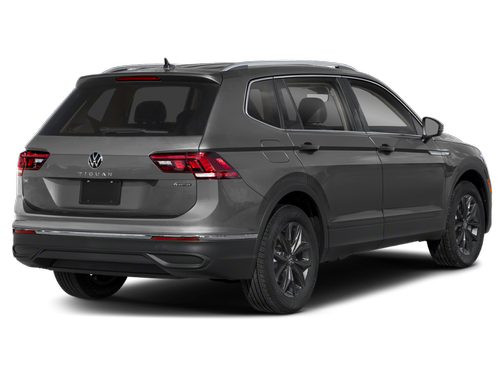 Platinum Gray Metallic 2022 Volkswagen Tiguan 2.0T SE