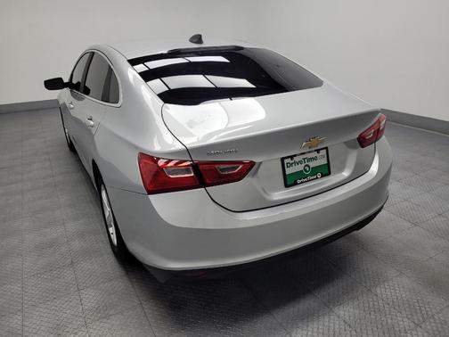 Silver Ice Metallic 2017 Chevrolet Malibu 1LS