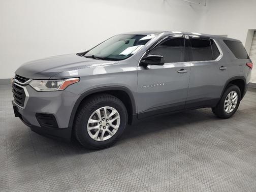 Gray 2018 Chevrolet Traverse LS