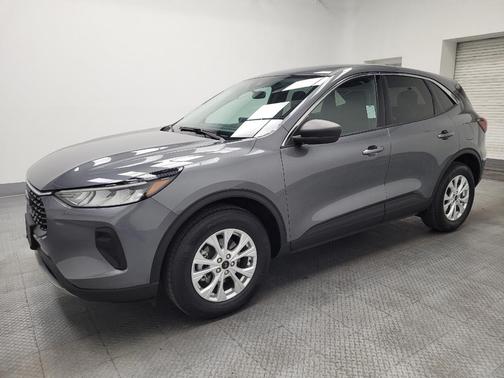 Carbonized Gray Metallic 2024 Ford Escape Active