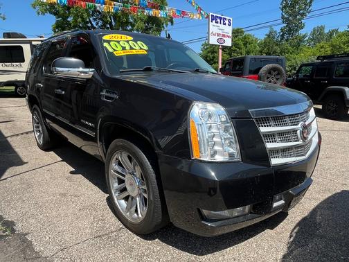 2013 Cadillac Escalade Platinum Edition