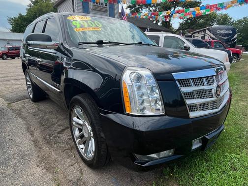 2013 Cadillac Escalade Platinum Edition